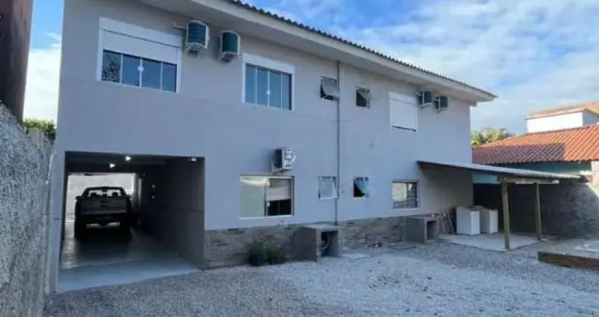 À venda | prédio com 5 apartamentos - ingleses, em florianópolis.