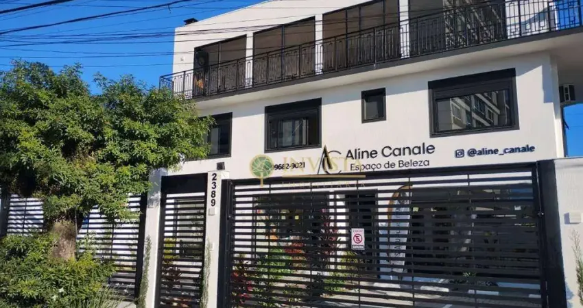 Prédio comercial com 3 pavimentos e 240m² - à venda no jardim atlântico.