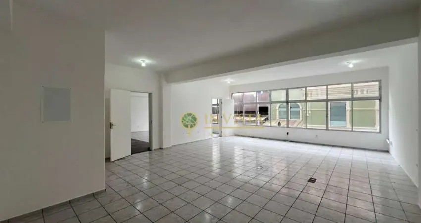 Sala comercial com 440m² e 1 vaga para locação no centro de florianópolis.