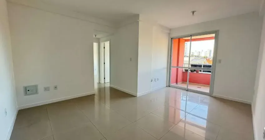 Apartamento com 2 quartos à venda em barreiros! sacada com churrasqueira, 75 m² e 1 vaga de garagem - são josé/sc.
