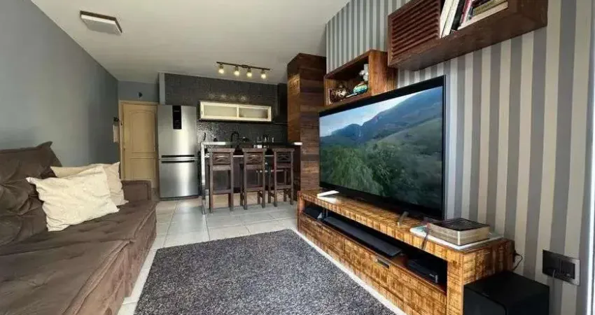 Sacada com churrasqueira, 1 suíte e 1 vaga de garagem - à venda em jurerê internacional.