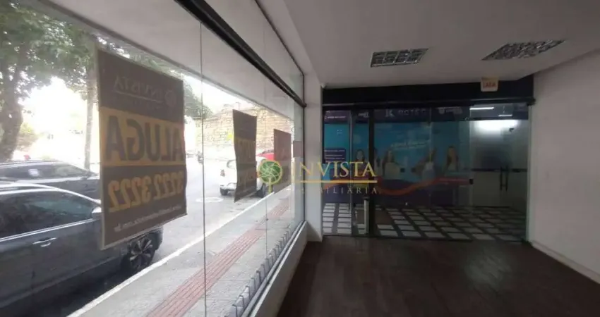 Loja comercial com 1 vaga para locação no Centro de Florianópolis.