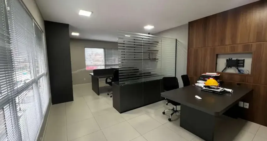 À venda | sala comercial com 32m² e 3 vagas - capoeiras, florianópolis.