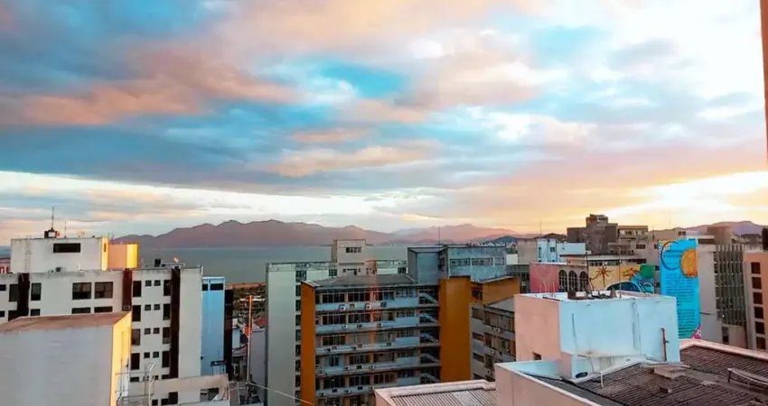 À venda no centro de florianópolis! andar alto, vista mar e localização privilegiada.