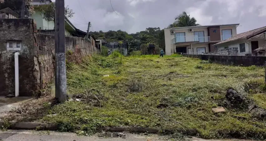 Terreno à venda na Rua José Mathias Zimmermann, 581, Sertão do Maruim, São José