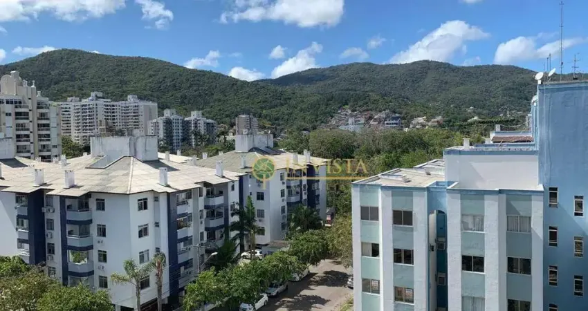 À venda no Itacorubi! 2 quartos, semi mobiliado, sacada e 1 vaga de garagem.