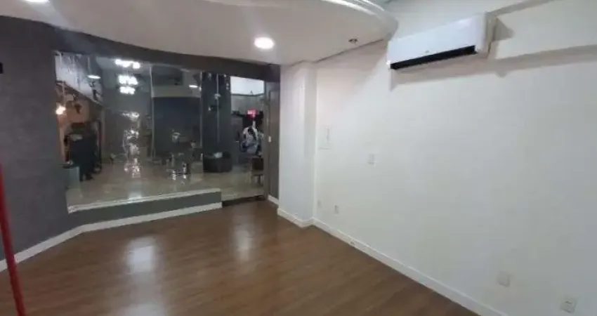 Loja Comercial com 40m² - Locação no Centro de Florianópolis.