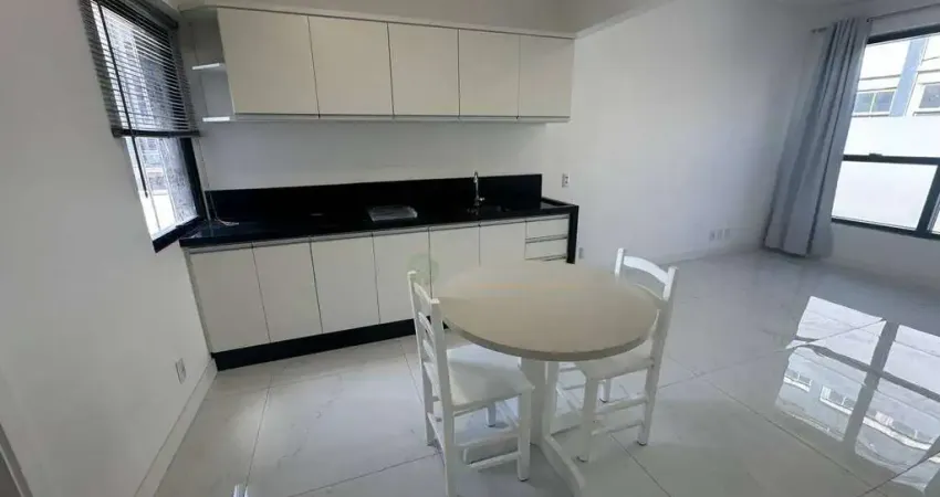 Locação | 55m² privativos e 1 quarto - centro, em florianópolis.