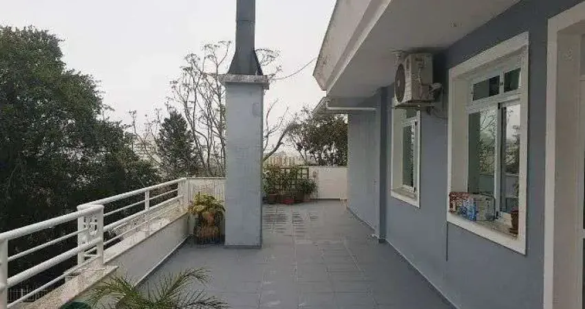 Cobertura com 3 quartos, terraço privativo e 1 vaga de garagem - à venda no bairro itacorubi.