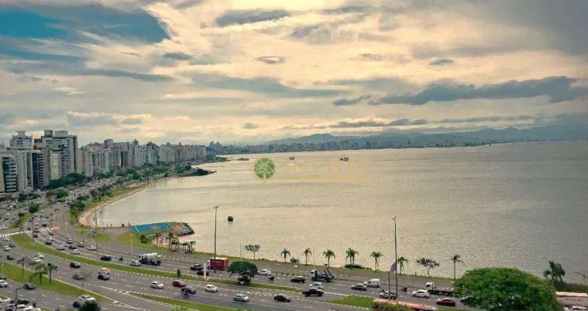Frente mar, 3 quartos, andar alto e 1 vaga de garagem! à venda na av. beira mar norte.