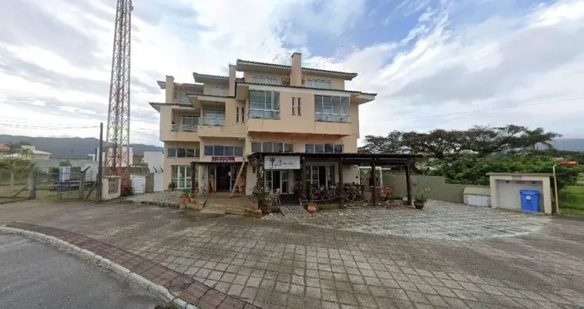 Apartamento com 2 quartos à venda, sacada com churrasqueira, 77 m² e vista mar - praia dos açores, em florianópolis.