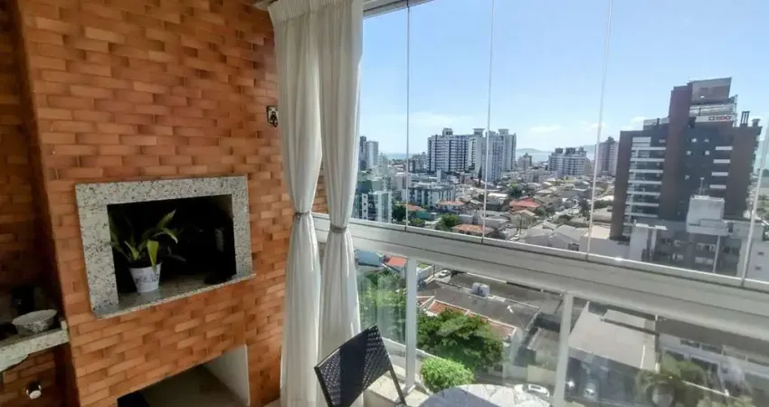 À venda no bairro estreito! vista mar, 3 quartos, sacada com churrasqueira e 1 vaga de garagem.