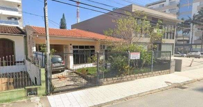 À venda | Terreno com 275m² - Próximo à UFSC, na Trindade.