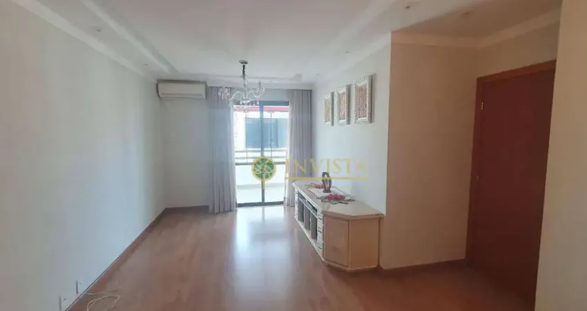 À venda | andar alto, 3 quartos, semi mobiliado e 2 vagas de garagem - centro, florianópolis.