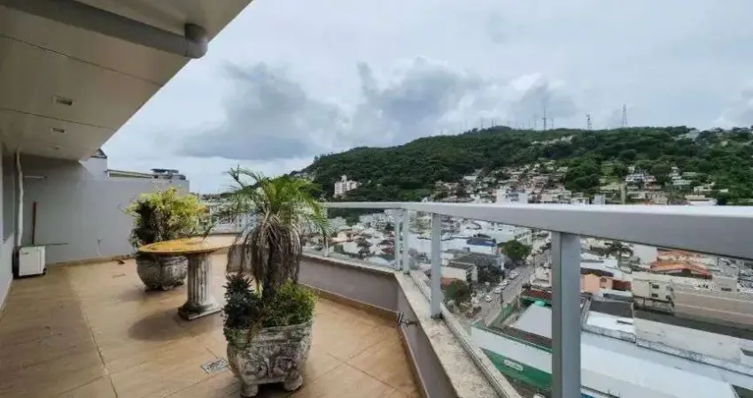 À venda | duplex, andar alto, 160m², 3 quartos e 1 vaga de garagem.