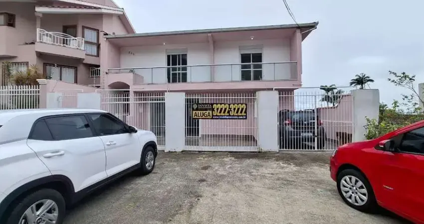 Locação | loja comercial com 110 m² e 1 vaga - próx. à ponte hercílio luz, estreito - florianópolis