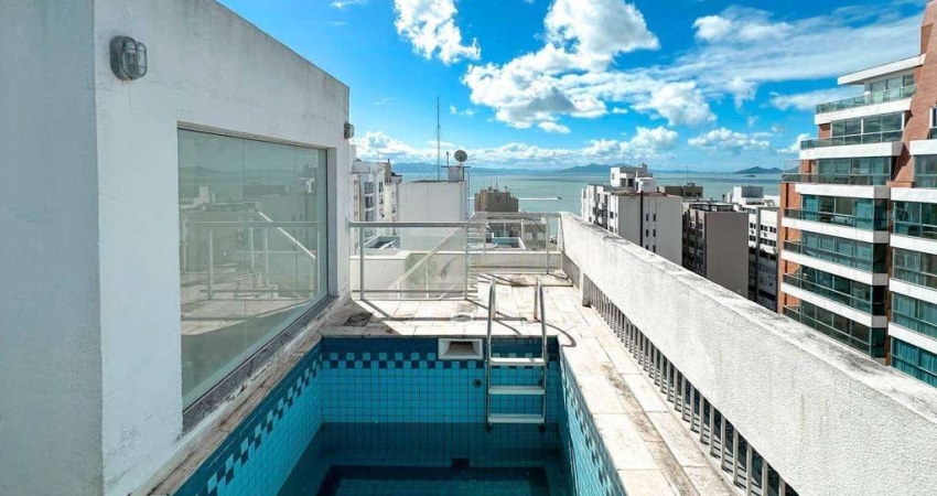 Locação | 205 n², Duplex, 3 quartos, Terraço com piscina e Vista Mar - Centro, em Florianópolis.