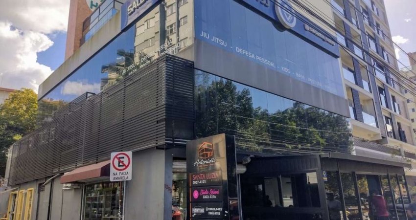 Á VENDA | Prédio de 850m² com 7 lojas independentes no Centro de Florianópolis