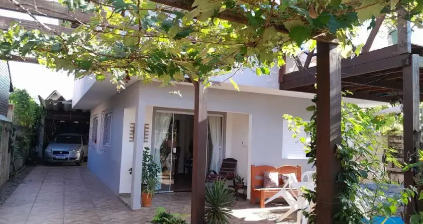 À venda | 180 m², 4 quartos, churrasqueira e 2 vagas de garagem - praia de fora, palhoça/sc.