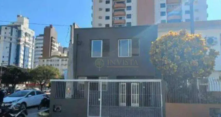 À venda | 165 m², 4 quartos e 1 vaga de garagem - Centro, em Florianópolis.