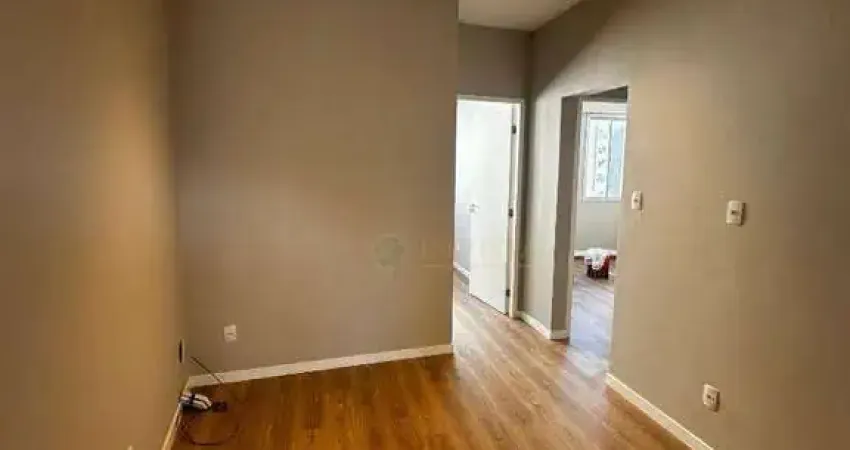 À venda | 47 m², Mobiliado, 2 quartos, Vista Mar e Andar Alto - Centro, próximo ao Top Market.