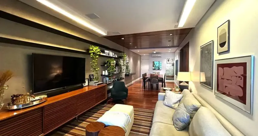 À venda | 129 m², mobiliado, alto padrão, 2 suítes, sacada com churrasqueira e 2 vagas - bairro agronômica, florianópolis.