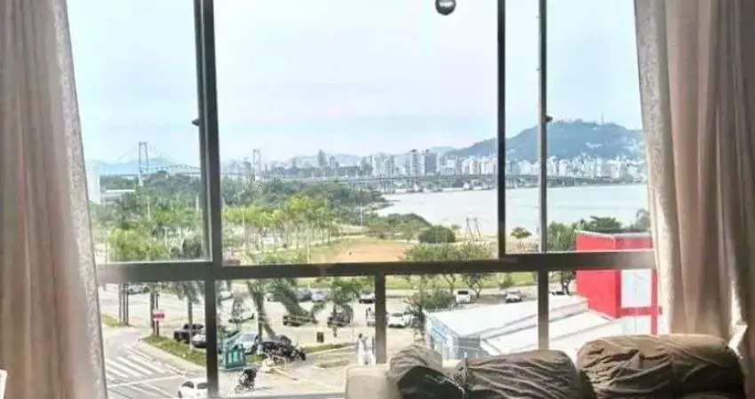 À venda | 125 m², sacada com vista mar, 4 quartos e 2 vagas de garagem - coqueiros, florianópolis.