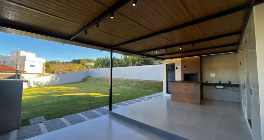 À venda | 170 m², varanda gourmet com churrasqueira, 3 quartos e 3 vagas - picadas do sul, são josé.