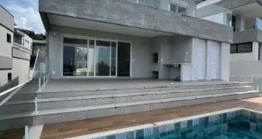 À venda | 299 m², 3 quartos (todos suítes), piscina privativa, churrasqueira a carvão - pedra branca, palhoça/sc.