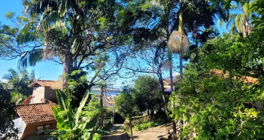 À venda | 820 ², 3 quartos, terraço gourmet e 2 vagas - lagoa da conceição, em florianópolis.