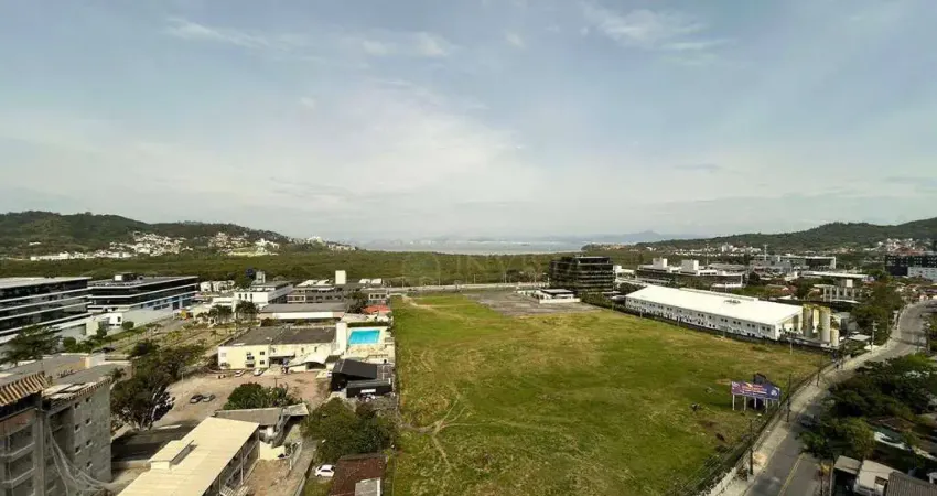 Locação | 179 m², Semi mobiliado, Terraço com churrasqueira, 3 quartos e 2 vagas de garagem - Saco Grande, em Florianópolis.