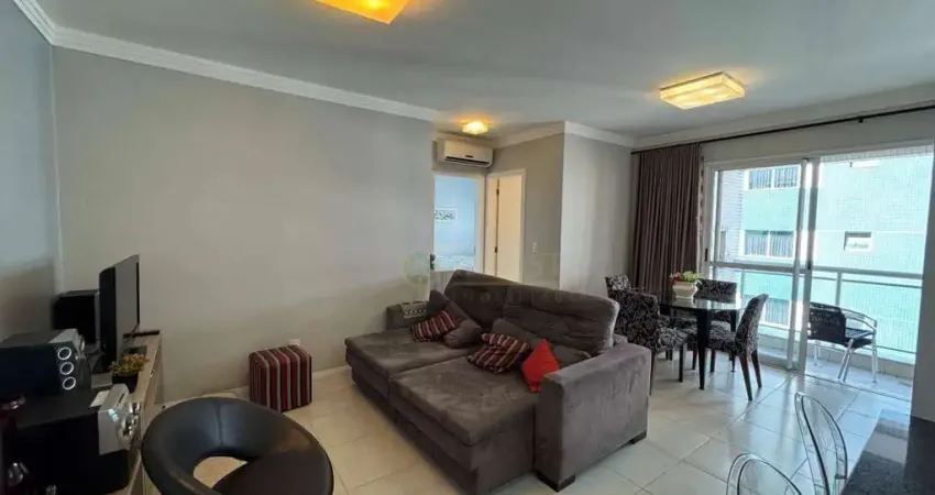 À venda | 52 m², semi mobiliado, sacada com churrasqueira e 1 vaga de garagem - centro, em florianópolis.