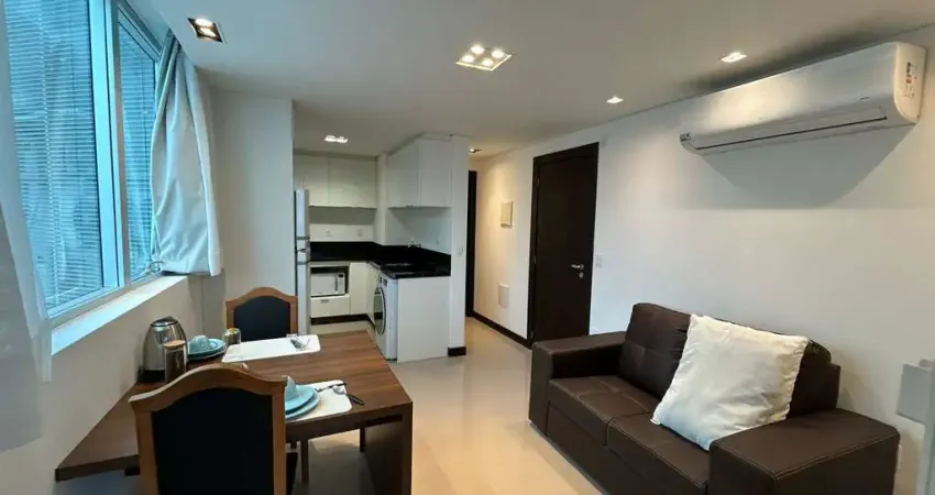 Locação | 34 m², 1 quarto, mobiliado - agronômica, em florianópolis.