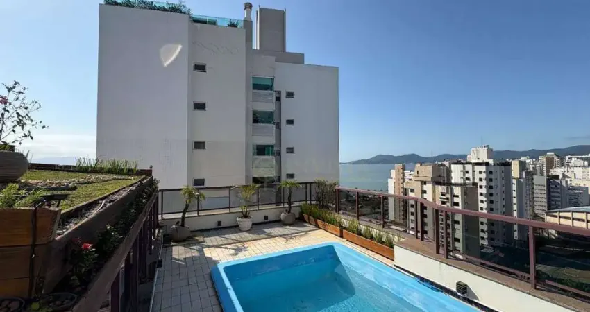 Locação | 316 m², mobiliado, vista mar, piscina privativa, 4 suítes e 3 vagas - centro, em florianópolis.