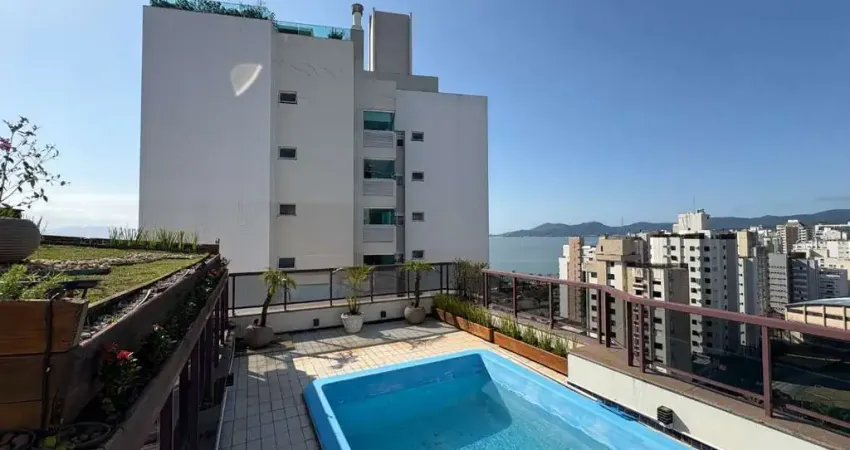 Locação | 316 m², Mobiliado, Vista Mar, Piscina privativa, 4 suítes e 3 vagas - Centro, em Florianópolis.