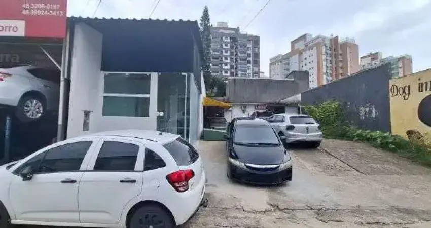 Loja comercial próxima à ufsc, 58 m² e 1 vaga - trindade, em florianópolis.