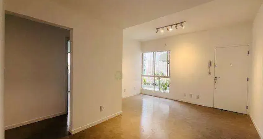 Apartamento com 3 quartos à venda em florianópolis, reformado e 1 vaga de garagem - bairro agronômica, próximo ao angeloni.