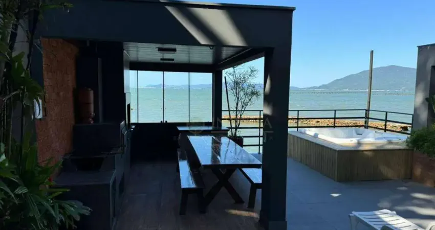 Casa com 5 quartos à venda em palhoça/sc, frente mar, 2 jacuzzi, 3 vagas - praia de fora.