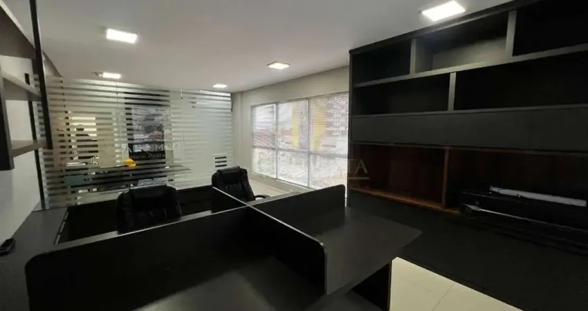 Sala comercial com 1 sala para alugar na Rua Campolino Alves, 84, Capoeiras, Florianópolis