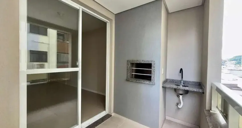 Apartamento com 2 quartos em Campinas! Sacada com Churrasqueira, Semi Mobiliado e 1 vaga - São José/SC.