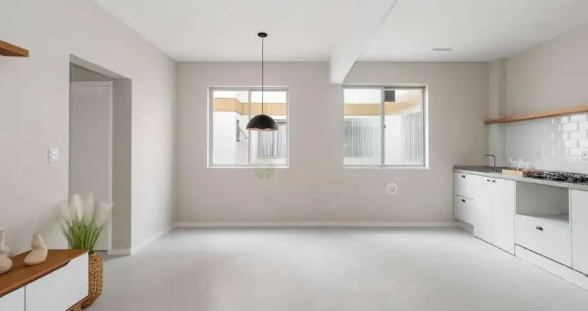 Apartamento Semi Mobiliado com 2 quartos à venda no Kobrasol.