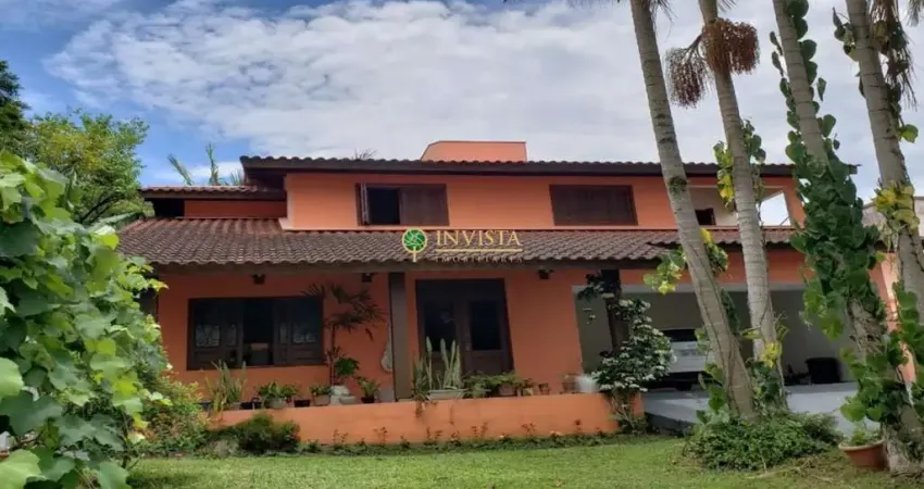 Á venda | 243 m², 3 quartos e 2 vagas - córrego grande, em florianópolis.