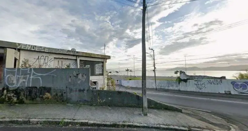 Prédio à venda na Rua Fúlvio Aducci, 326, Estreito, Florianópolis