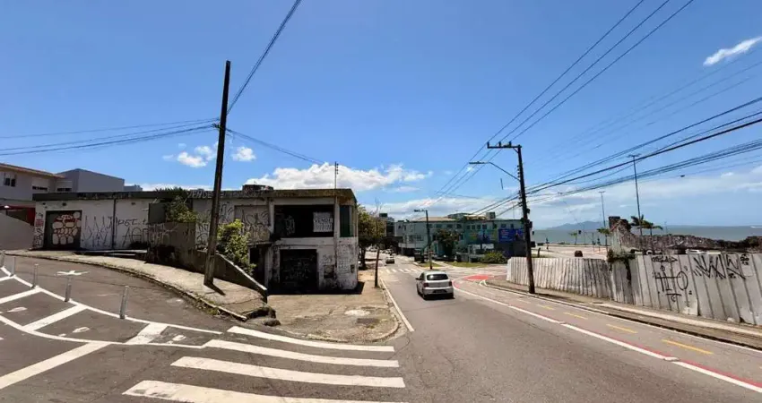 Prédio à venda na Rua Fúlvio Aducci, 326, Estreito, Florianópolis