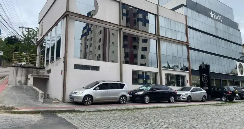 À venda | prédio comercial de 289 m² - centro, em florianópolis.