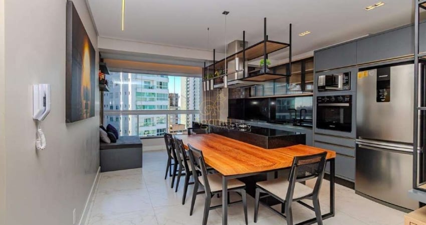 Moderno apartamento com 2 suítes, vista linda, sacada com churrasqueira e 2 vagas.
