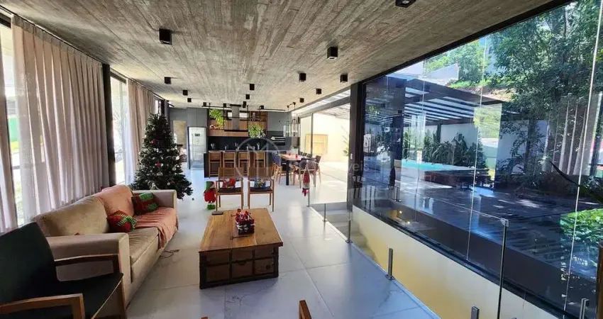 Casa no Condomínio Bella Vista - Barra - Balneário Camboriú/SC
