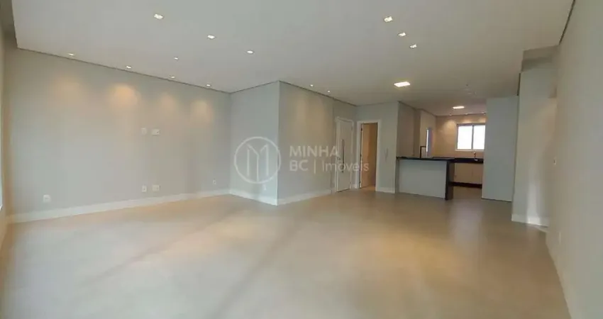 Apartamento com 3 quartos à venda na Rua Miguel Matte, 252, Pioneiros, Balneário Camboriú