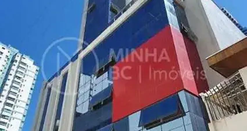 Apartamento com 3 quartos à venda na Rua 961, 22, Centro, Balneário Camboriú