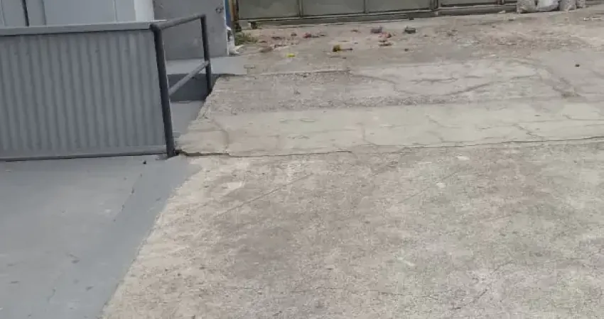 Terreno comercial para alugar na Estrada do Portela, 540, Turiaçu, Rio de Janeiro